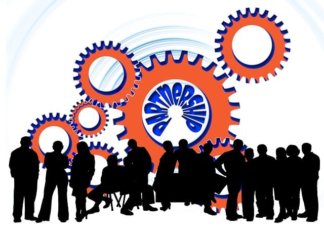 Fixed Share Partners vs Salaried Partners: Key Differences and Why They Matter